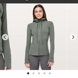 Lululemon Hooded Define Jacket *Nulu
Grey Sage Size 8